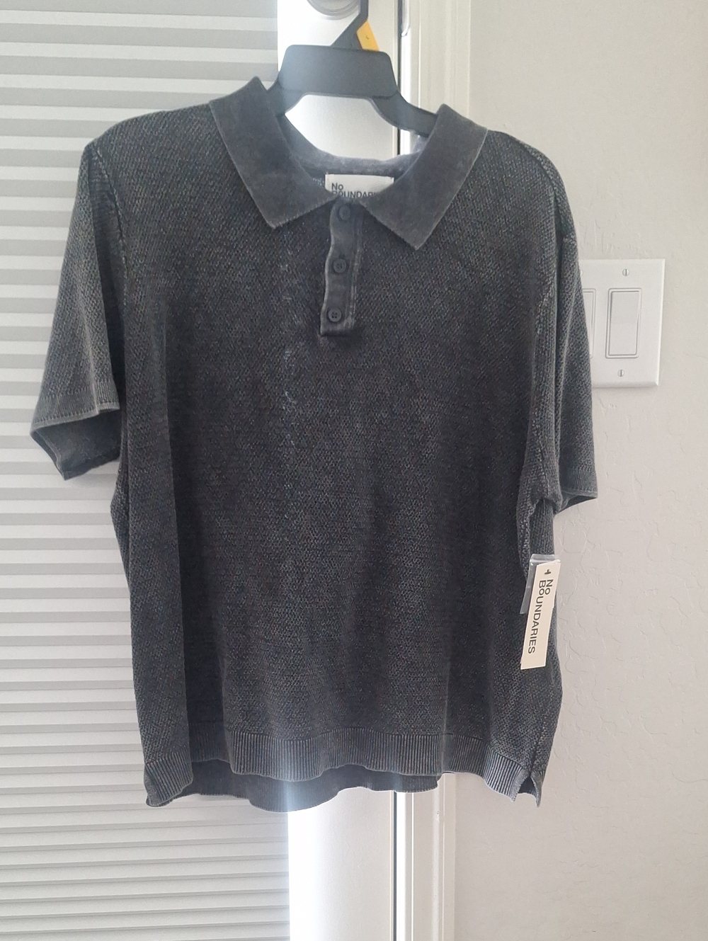 No Boundaries Men's Washed Charcoal Polo Size L